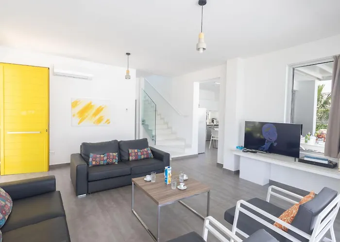 別荘 Greco Ccv4- 5-schlafzimmer-villa Mit Privatem Pool In Zentrum By Interhome プロタラス