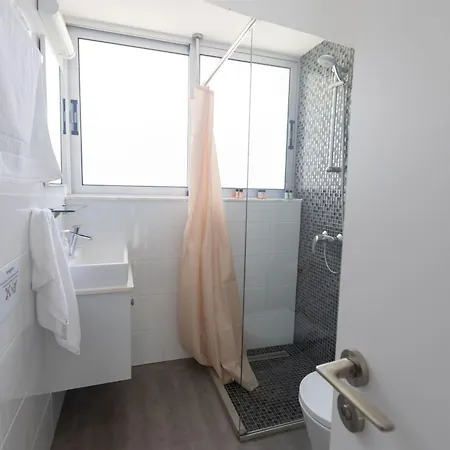 Greco Ccv4- 5-schlafzimmer-villa Mit Privatem Pool In Zentrum By Interhome Feriehus